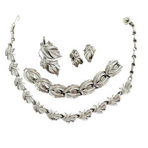 Vintage Tara Silver Tone Leaf Jewelry Complete Set of 5